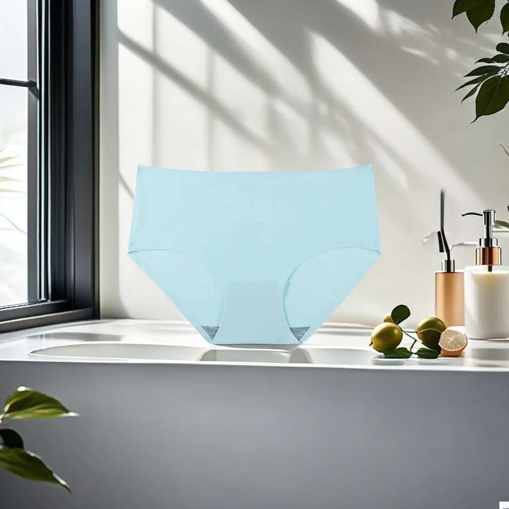 Ice Silk Seamless Women's Underwear one-piece breathable and sexy mid-waist 810 style women's triangle pants Comfortable and breathable women's triangle pants Item Picture