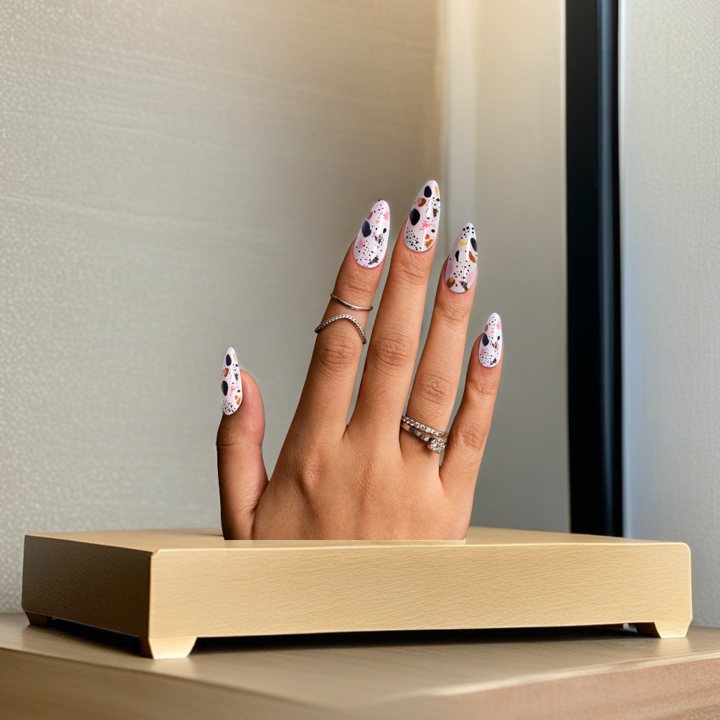 欧美跨境流行甲杏仁色24片成品甲片 英文包装现货批发 配套专业修甲工具 其他分类美甲产品图