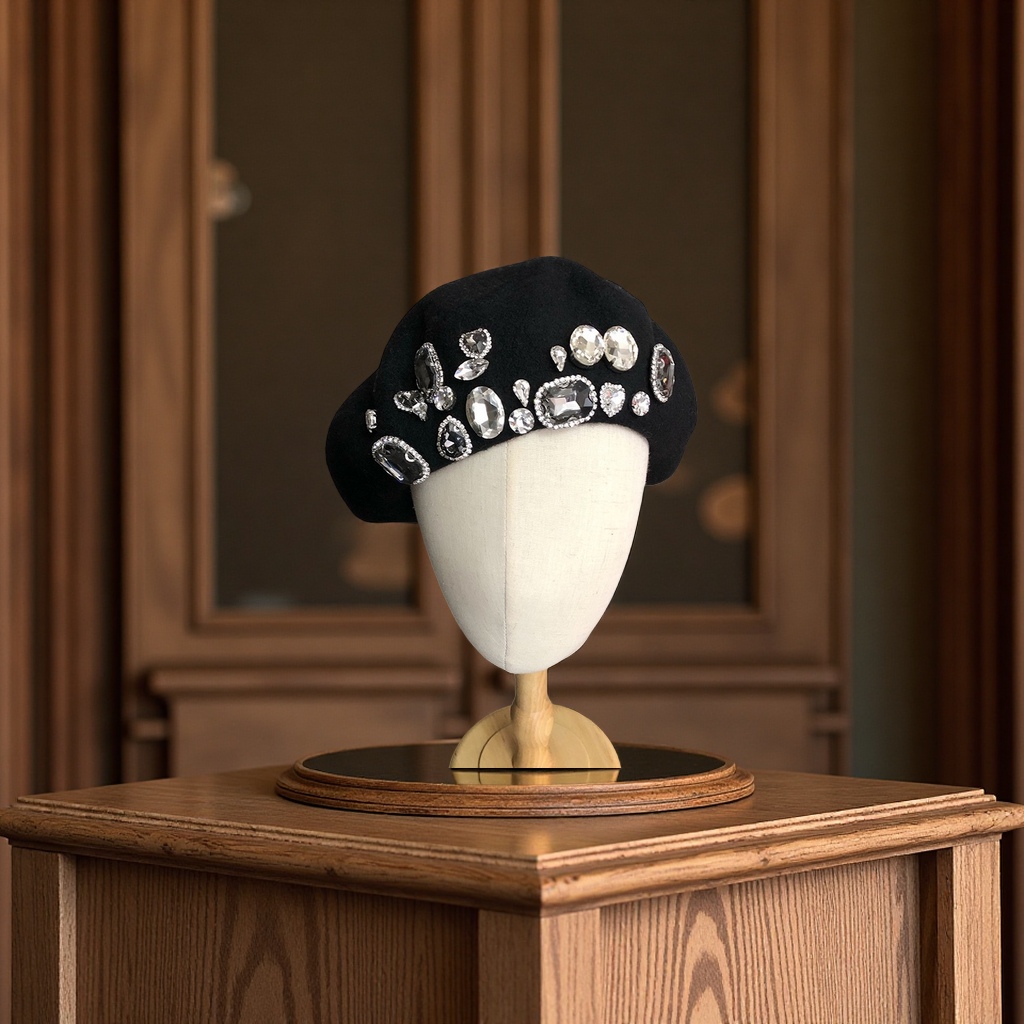Zhang Yuanying's luxurious diamond thickened wool beret for women, a British retro autumn and winter versatile style painter's hat, bud hat headscarf, fashionable, warm and trendy new product Specification image