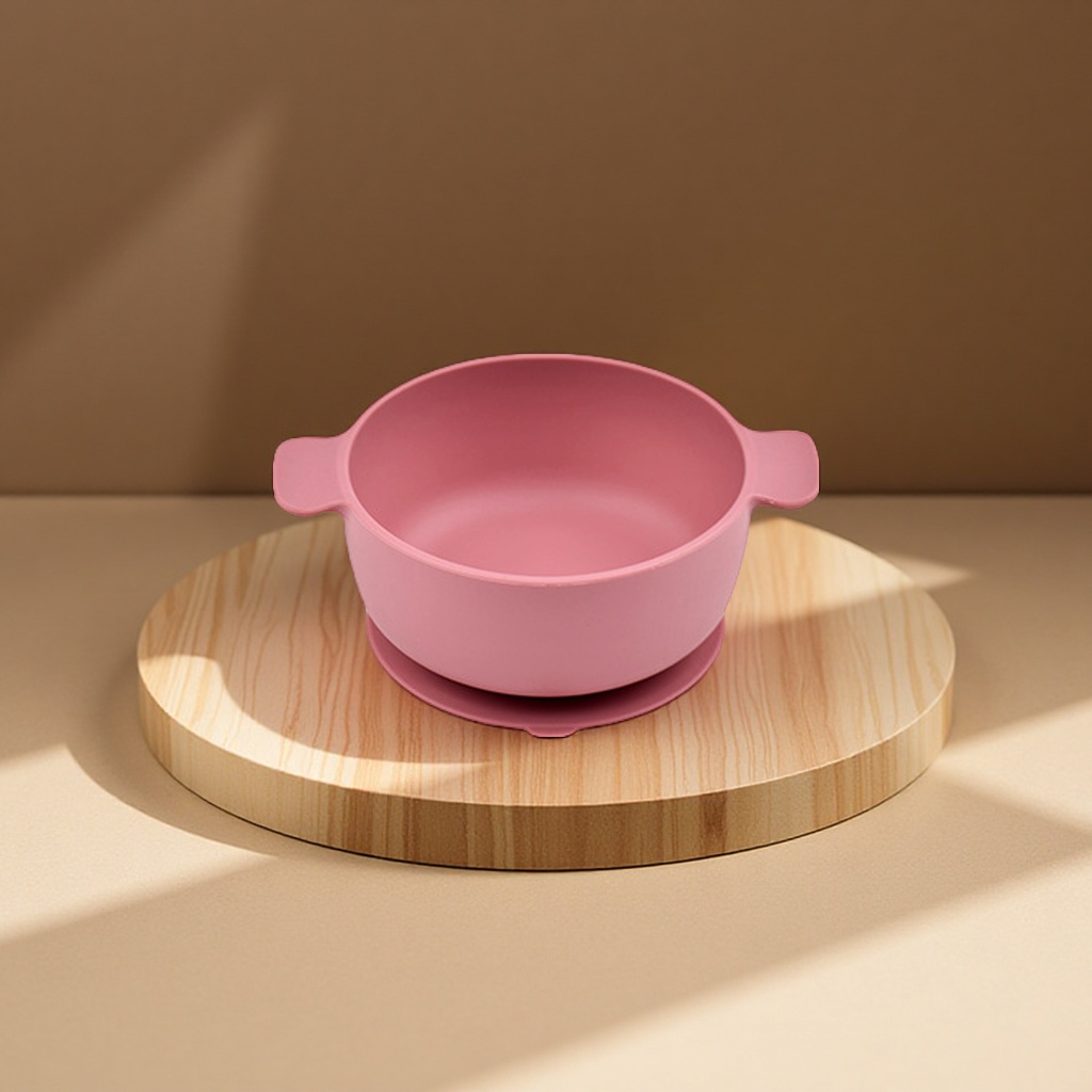 Baby-specific silicone bowls, anti-drop double-ear suction cups, custom-made complementary food bowls for babies learning to eat independently, children's tableware mugs, safe, non-toxic and easy to clean Application Scenario