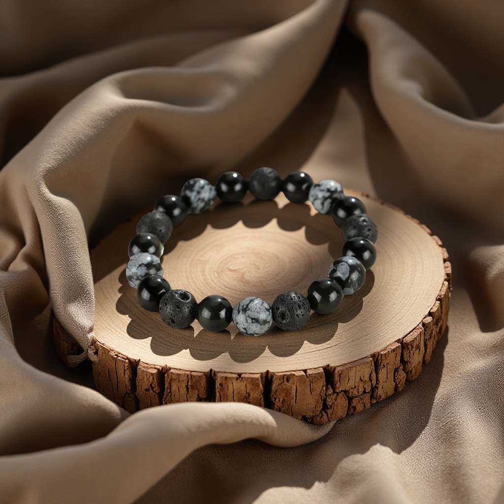 水晶/手链/饰品/水晶手串/水晶手链白底实物图