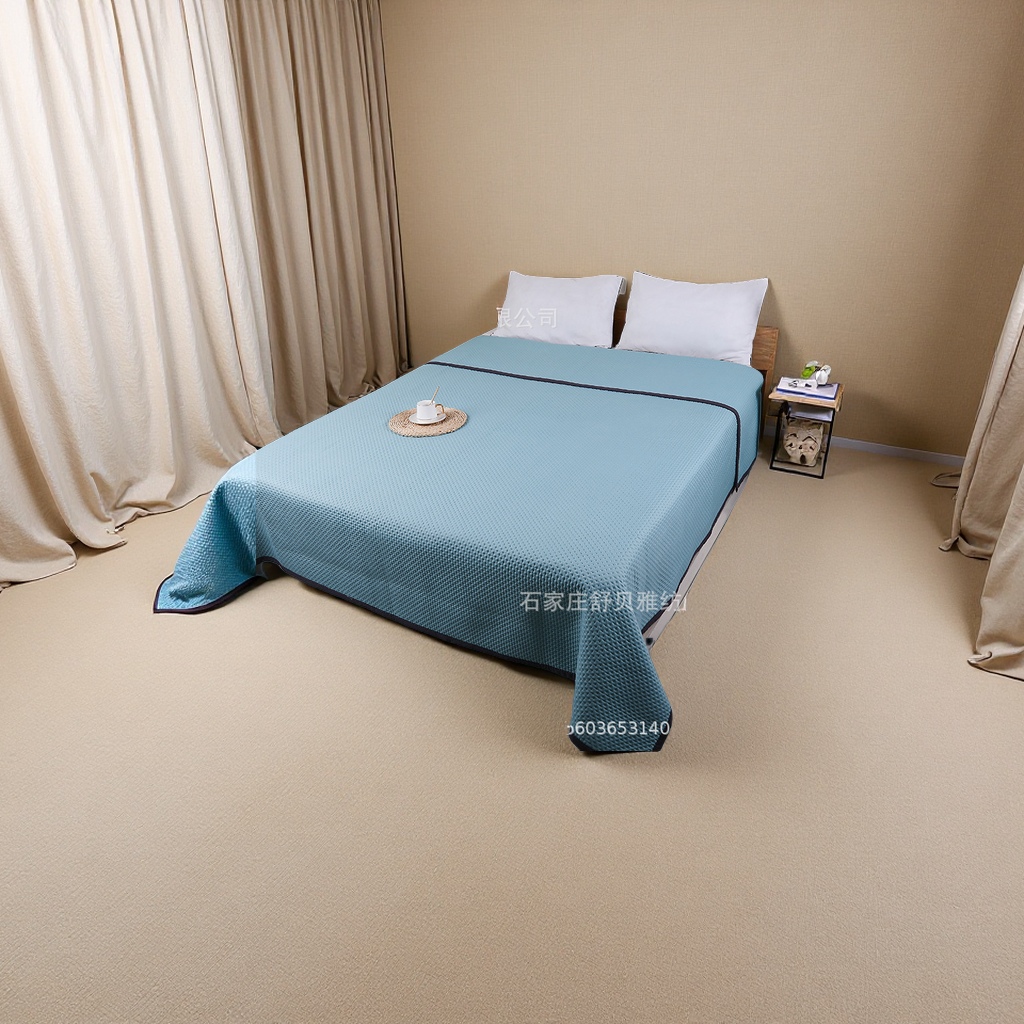 The all-season comfortable, soft and skin-friendly bed cover is thickened with cotton. It is double-layered and can be used. The tatami bed sheet does not lose cotton. The bed cover is easy to wash and clean with a rag Item Picture