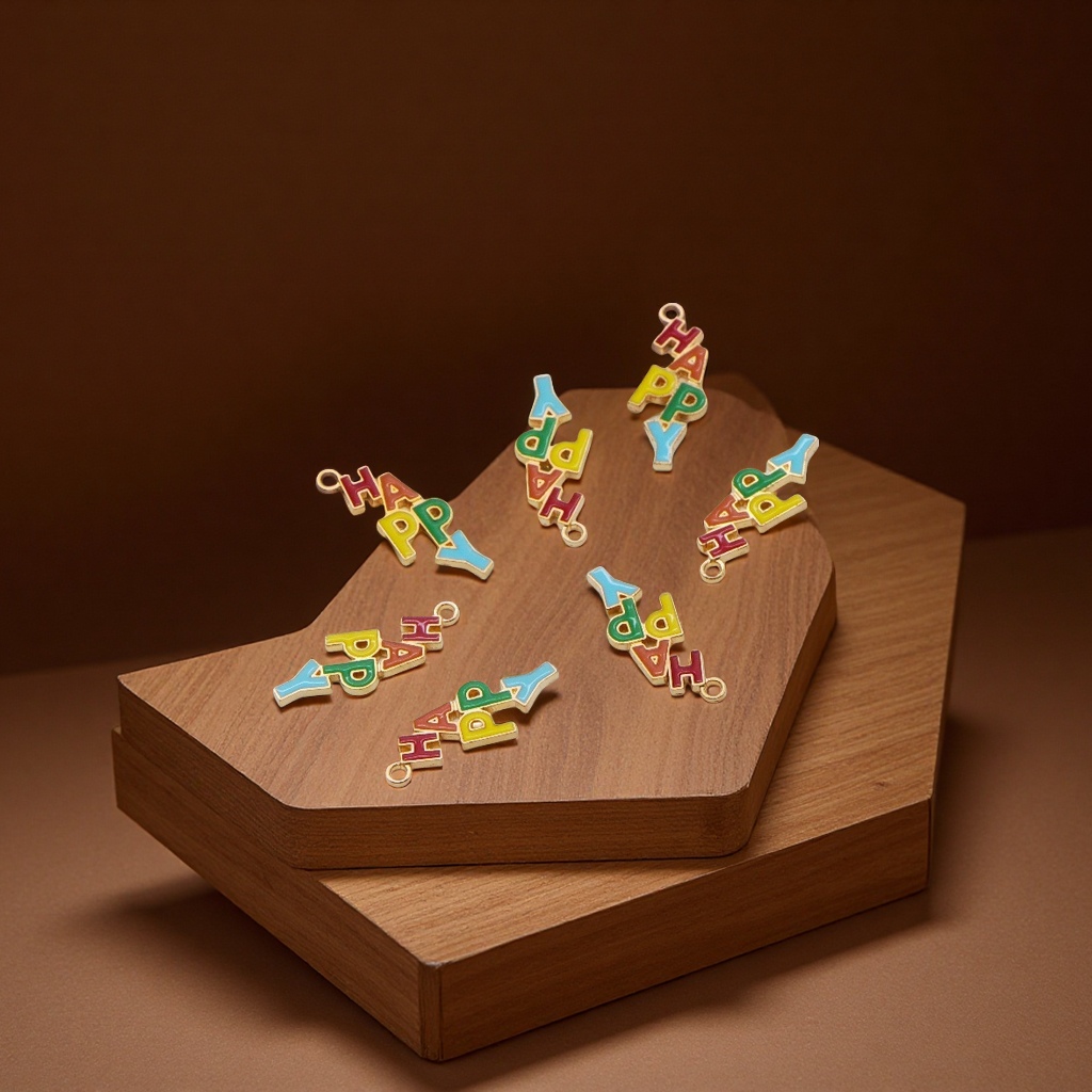 The new jewelry accessories feature unique designs. Other jewelry accessories are exquisite and fashionable, enhancing the charm of jewelry. They are essential for individuality and trendiness details Picture