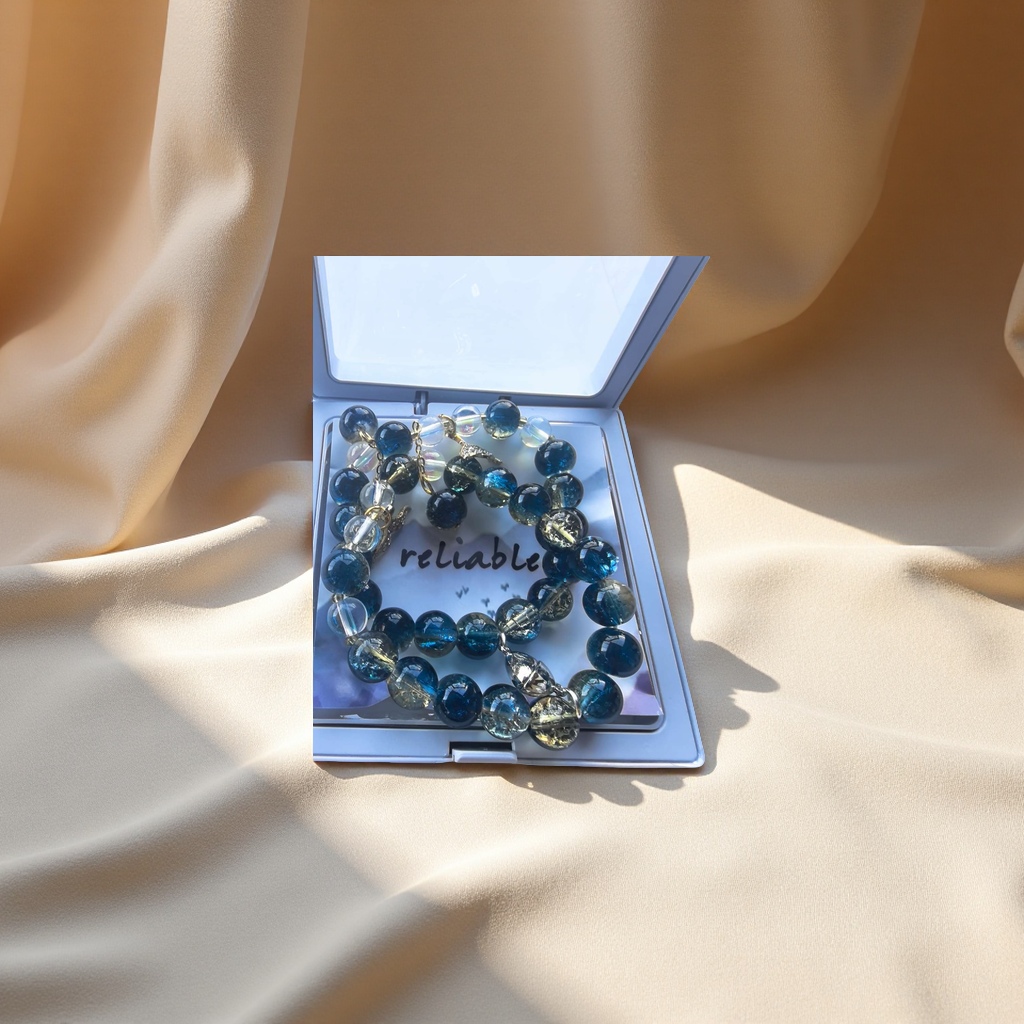 "Irregular, versatile and fashionable women's bracelet, women's versatile bracelet, unique design, women's fashionable and versatile bracelet"