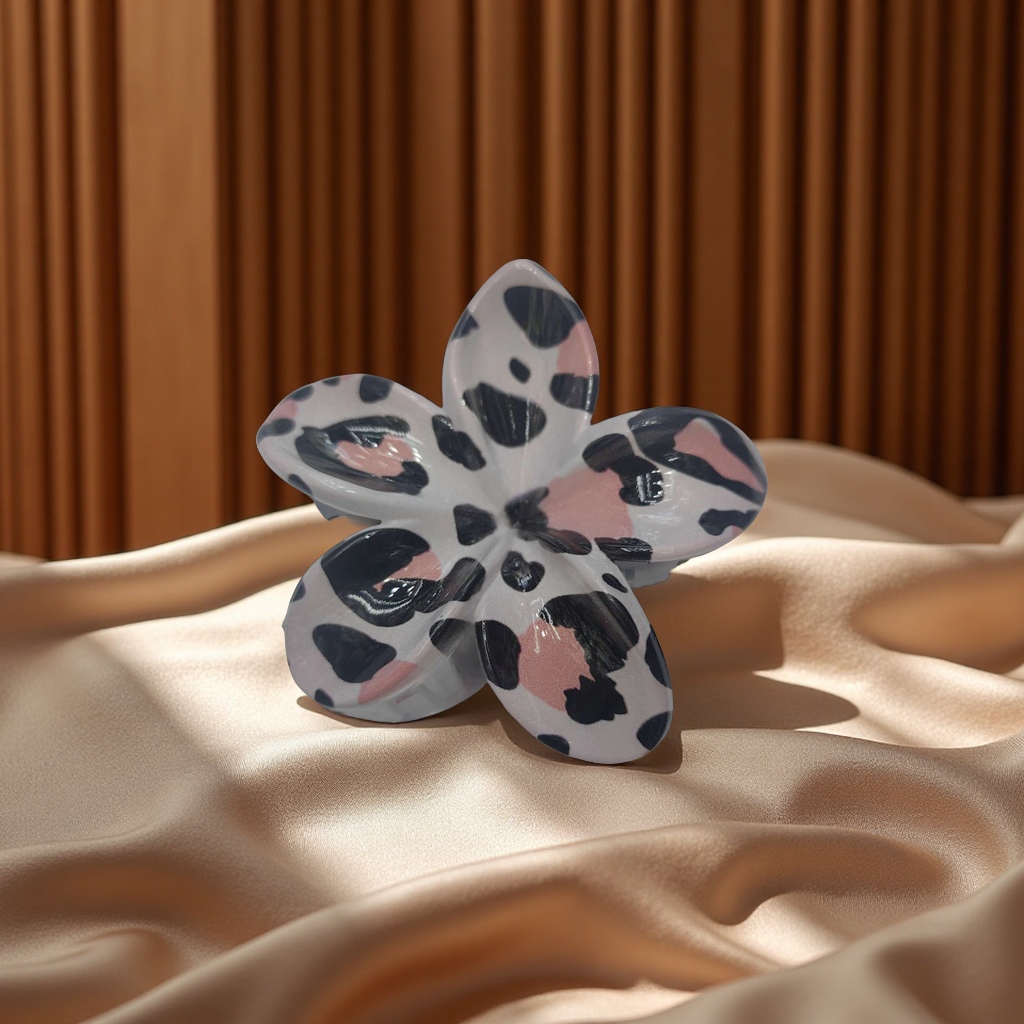 Fashionable frangipani hair clip accessories, beautiful headwear, hairpin accessories, exquisite hairpin headwear, fashionable hair accessories, hairpin accessories, and childlike fun hair accessories details Picture
