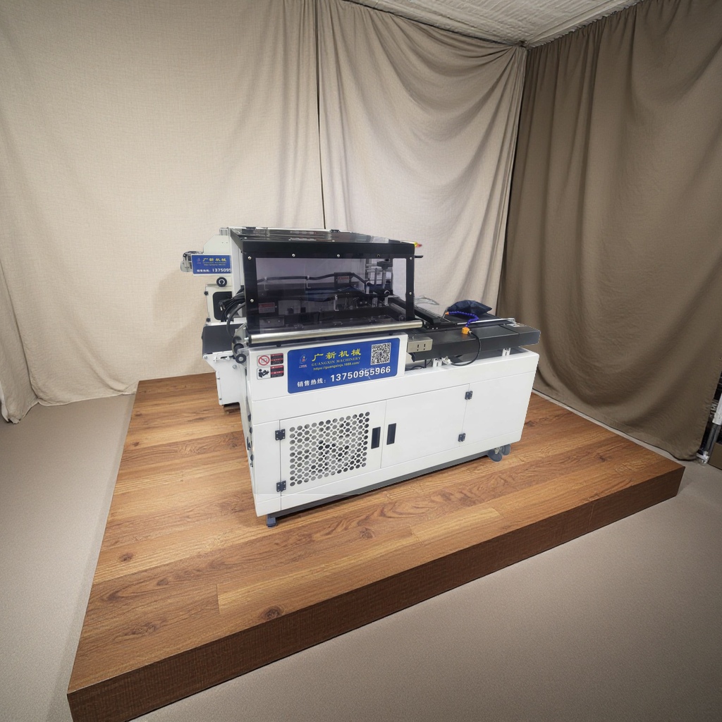 The highly efficient and labor-saving fully automatic sealing and cutting machine features one-click operation, is simple and easy to use, safe and stable, with quality guaranteed details Picture
