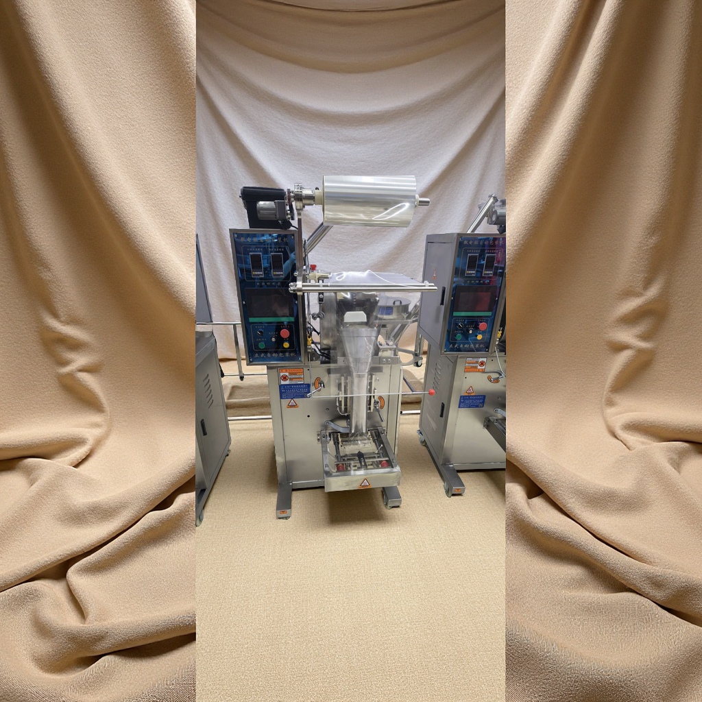 The tipping bucket granule filling machine features one-click operation for precise measurement, is simple and fast, and is suitable for food and drug use, ensuring quality and safety details Picture