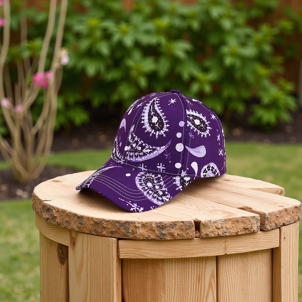 Cross-border best-selling digital printed baseball caps, fashionable and personalized baseball caps, cashew patterned outdoor sun protection caps, trendy adult caps Application Scenario