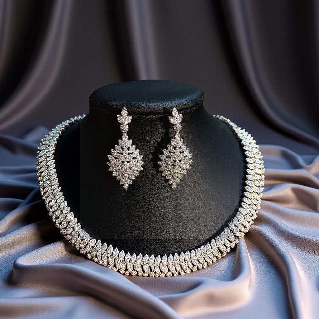 Micro-inlaid zircon necklace set, Zircon necklace jewelry set, bracelet jewelry [Minimalist style jewelry set] Two-piece necklace and earrings, elegant layering combination, daily commuting and date accessories, light luxury and niche design Application Scenario
