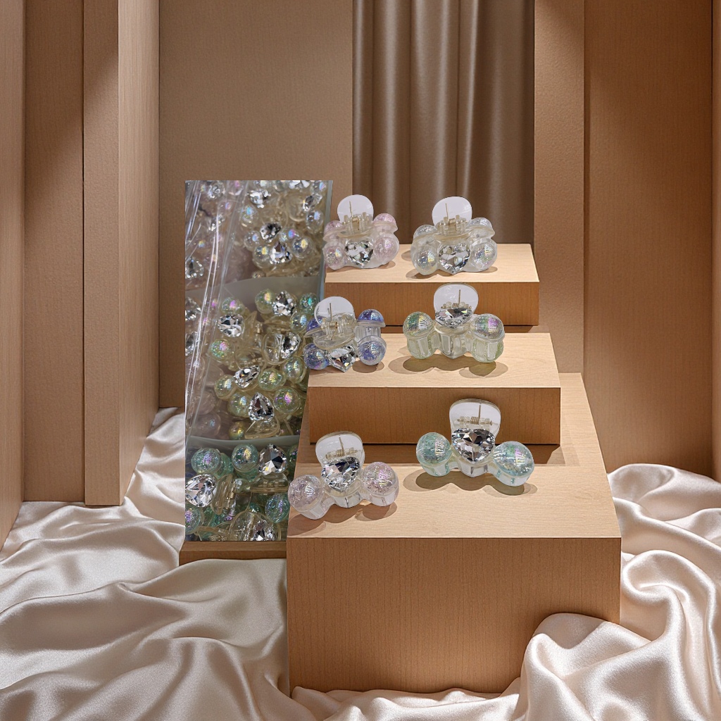 冰透中爪独特设计 高弹力抗压耐磨 轻松应对各种地形 滑雪装备中的优选