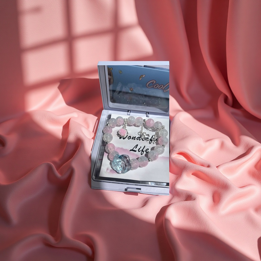 Sanrio preserved flower gift, rose bear, glass lampshade, creative decoration, birthday present details Picture