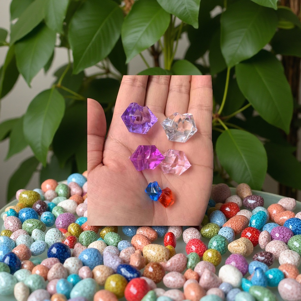 Artificial ice blocks, plastic stone, transparent acrylic, crystal stone, colored crystal porcelain, paintings, scattered beads, jewelry accessories, decorative materials Application Scenario