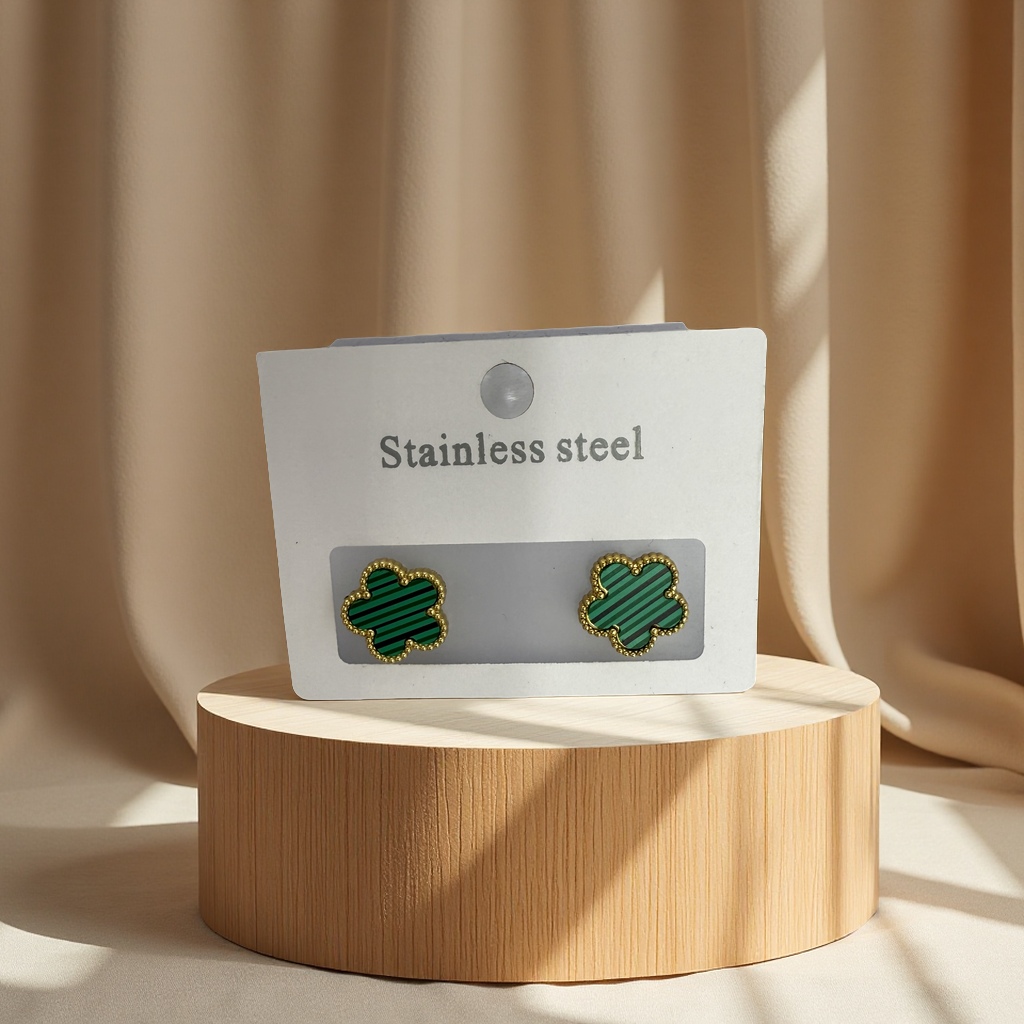 钛钢饰品耳钉 时尚简约耳饰 个性潮流百搭饰品耳钉细节图