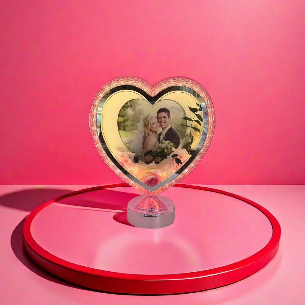 关键词：工艺品

标题参考：

手工创意工艺品家居装饰摆件 原木雕刻艺术品复古风格礼品