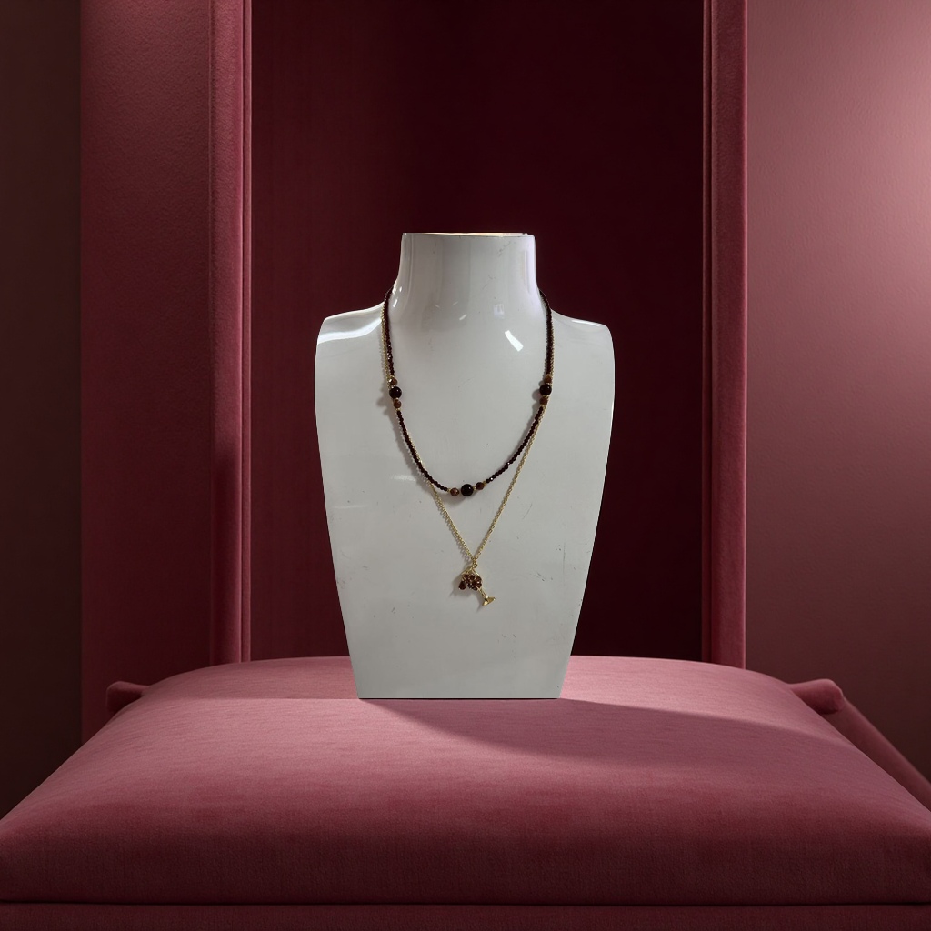 Luxury and fashionable accessories: Sand gold large necklace, 925 silver jewelry, fashionable and versatile necklace, trendy design gift Application Scenario