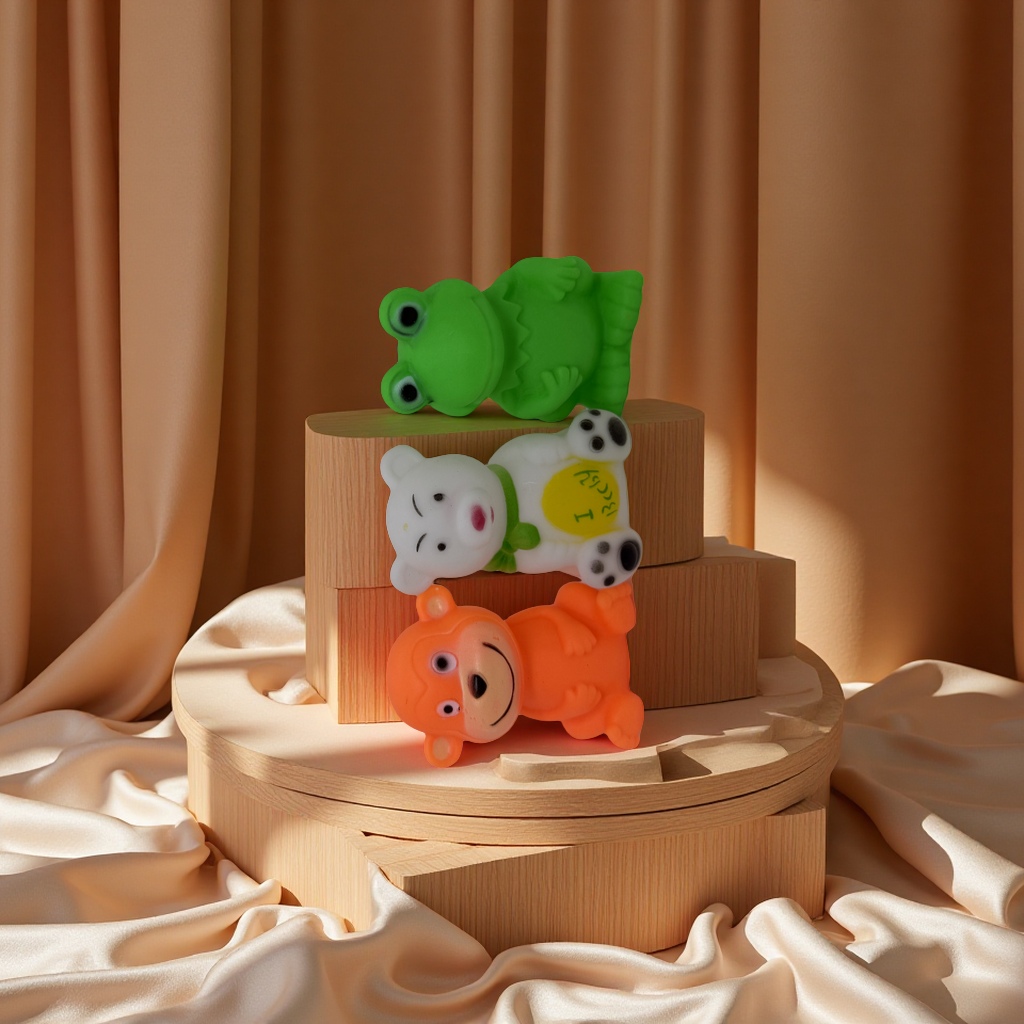 婴幼儿搪胶洗澡玩具 可爱造型趣味互动 安全材质宝宝洗澡必备玩具产品图