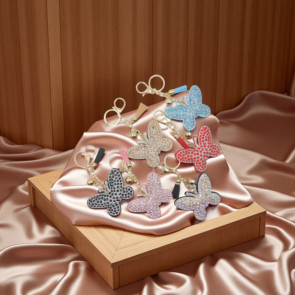 Creative Extension Title: Fashionable and Versatile Bag Pendants, Personalized and trendy decorative Pendants, Creative and cute Bag chain accessories, Lightweight and durable, multiple styles to choose from details Picture
