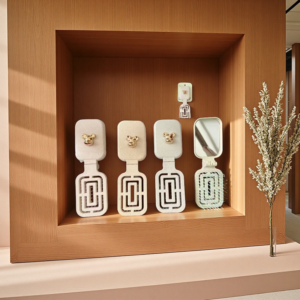 The portable mirror and comb dual-purpose folding design is lightweight and durable. It can be carried around for both travel and home use with a comb details Picture