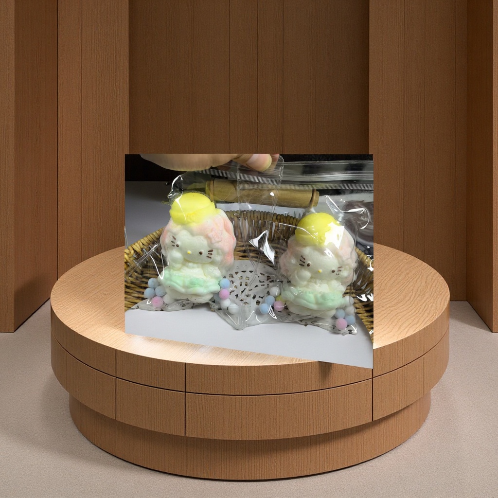 毛绒玩具白底实物图