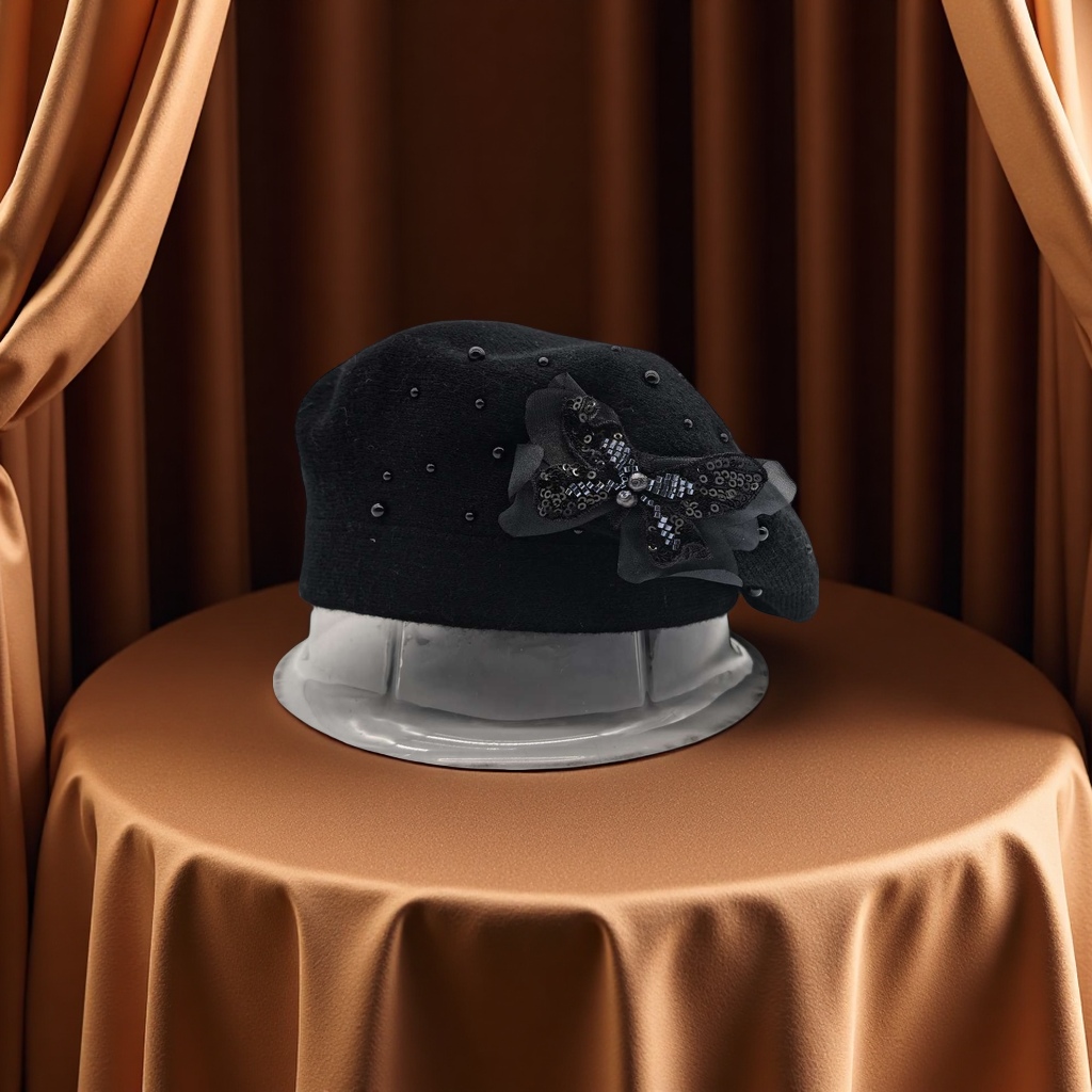 New handcrafted flower cashmere brackish yarn knitted cap, double-layer beret cap, rhinestone decorated flower cap, French classic, warm, breathable, elastic, comfortable, fashionable and best-selling for foreign trade details Picture