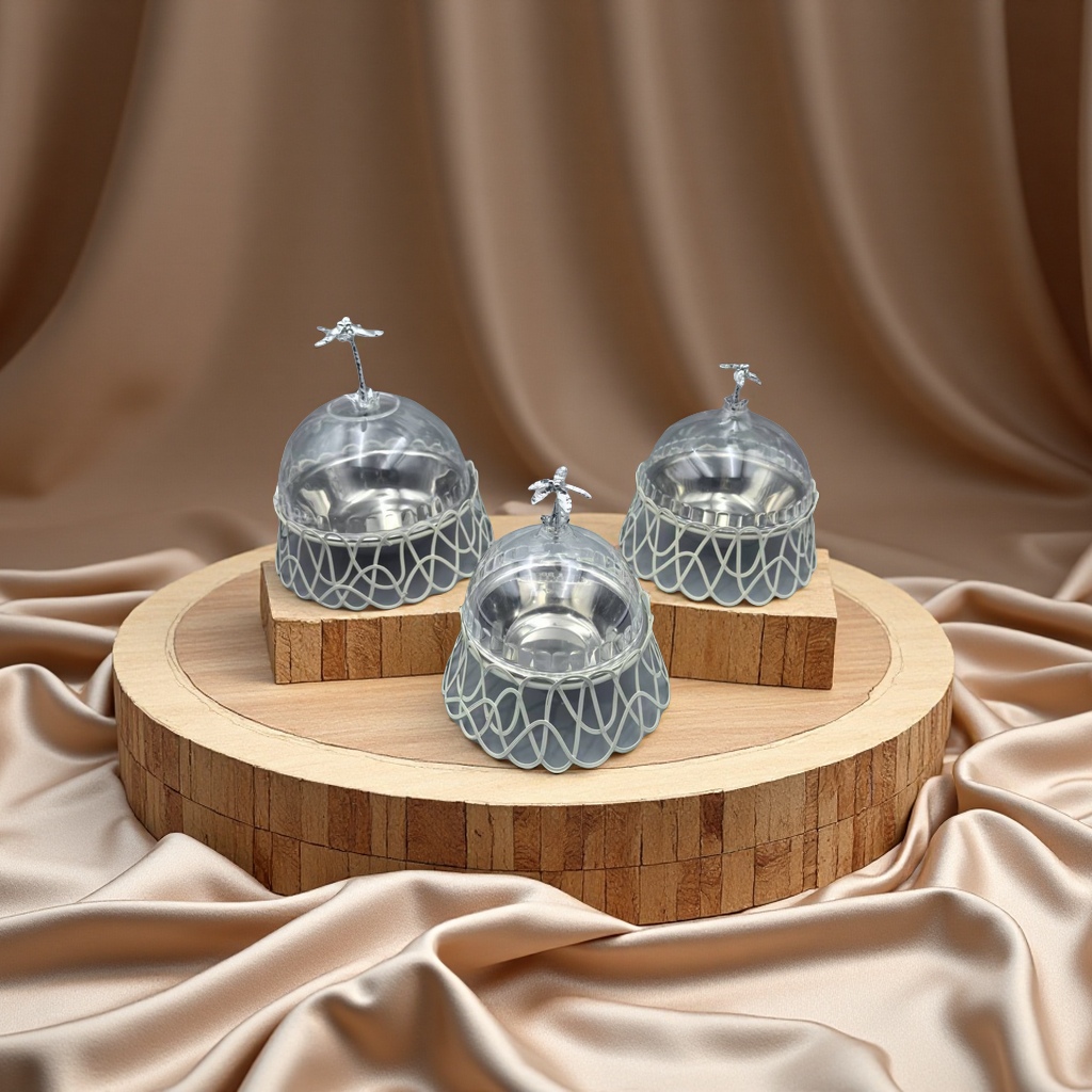 Cross-border Amazon new products: ironwork hollowed-out LED wind lamps, candlesticks, home handicrafts, decorative items, kitchenware, fruit plates, and decorations details Picture