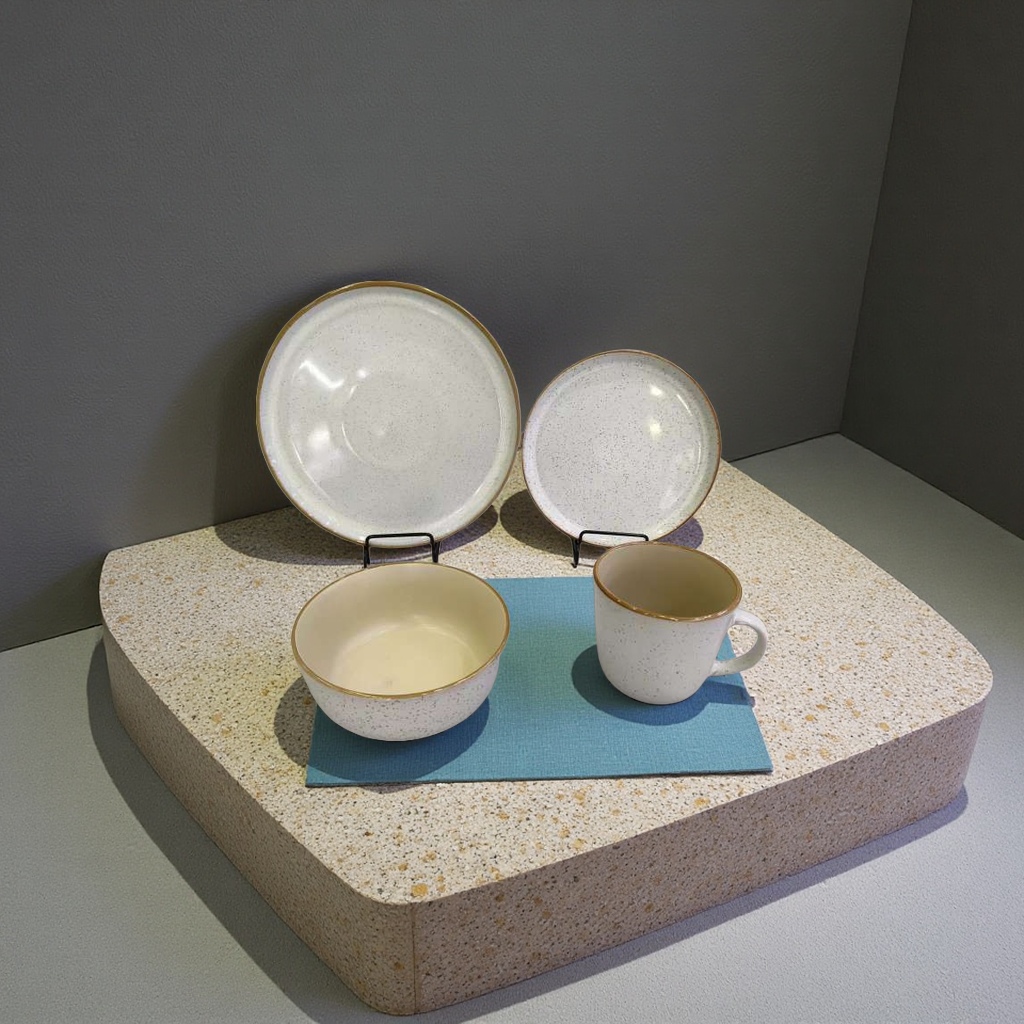 色釉16头米色餐具套装陶瓷碗盘碟餐巾圈家用创意餐桌装饰