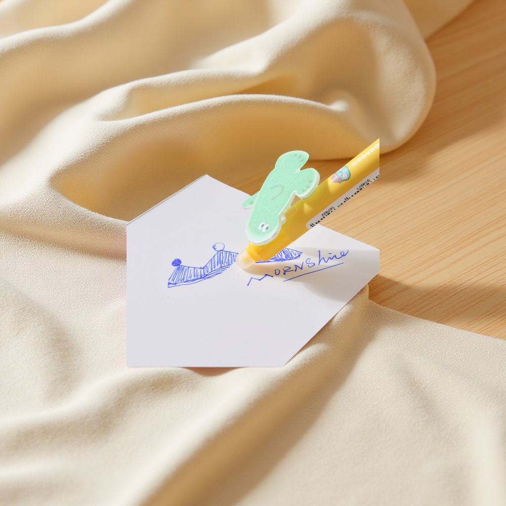 Chenxi's new cute cartoon dinosaur erasable gel pen, 0.5mm in size, can be pressed to erase student stationery writing pen Application Scenario