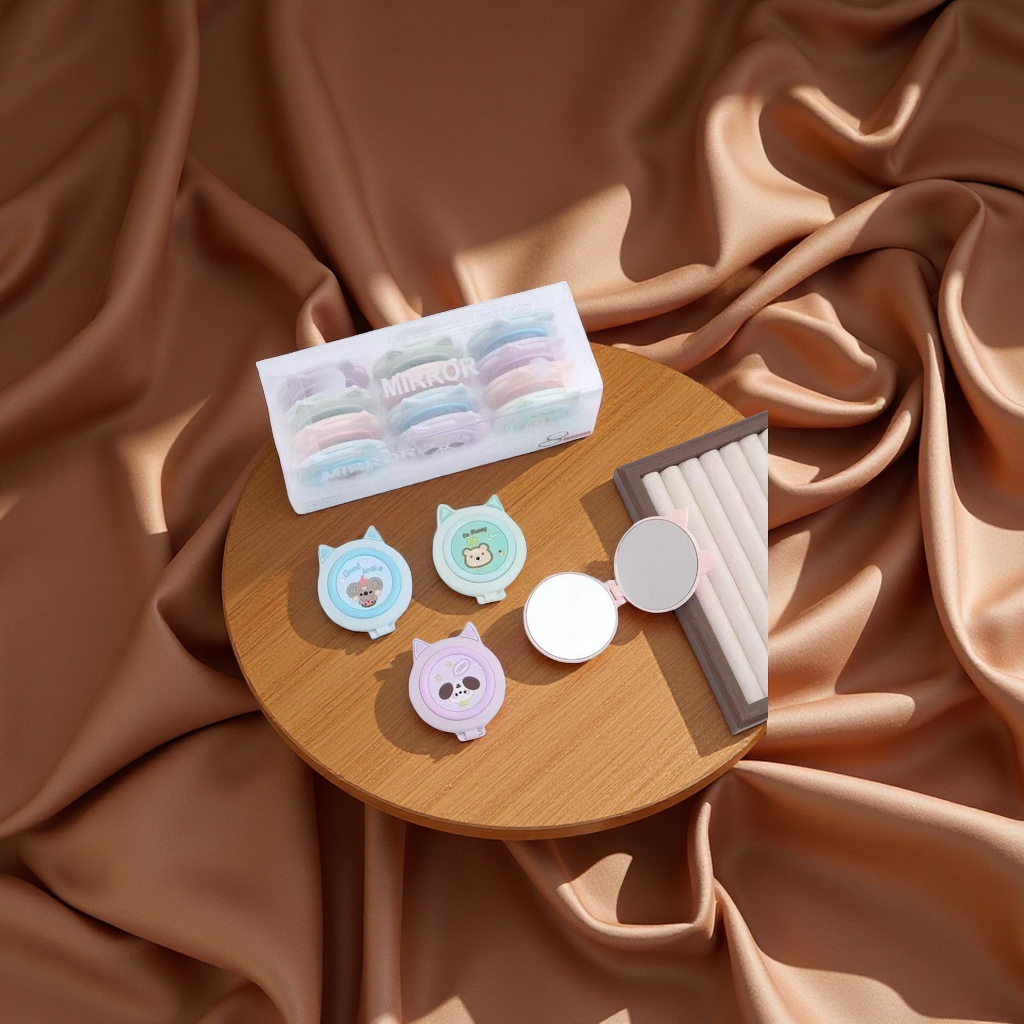 Double-sided mirror cartoon, cute, portable makeup mirror, small and practical gift for student girls Specification image