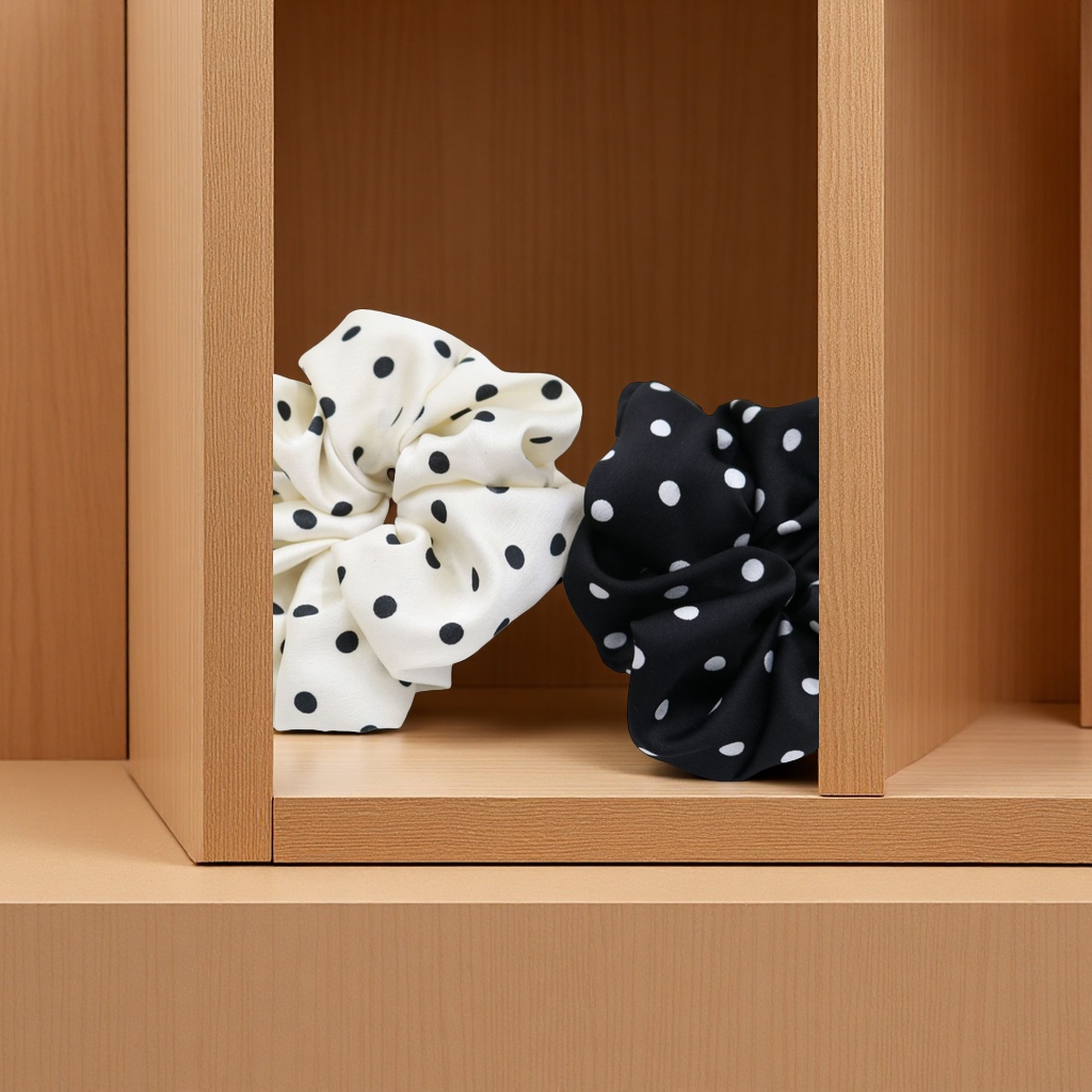 New satin large polka dot and pleated large intestine hair band, fresh, simple and trendy hair tie wholesale leather band hair accessory details Picture