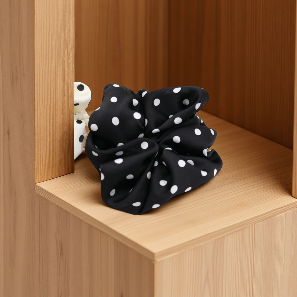 New satin large polka dot and pleated large intestine hair band, fresh, simple and trendy hair tie wholesale leather band hair accessory Specification image