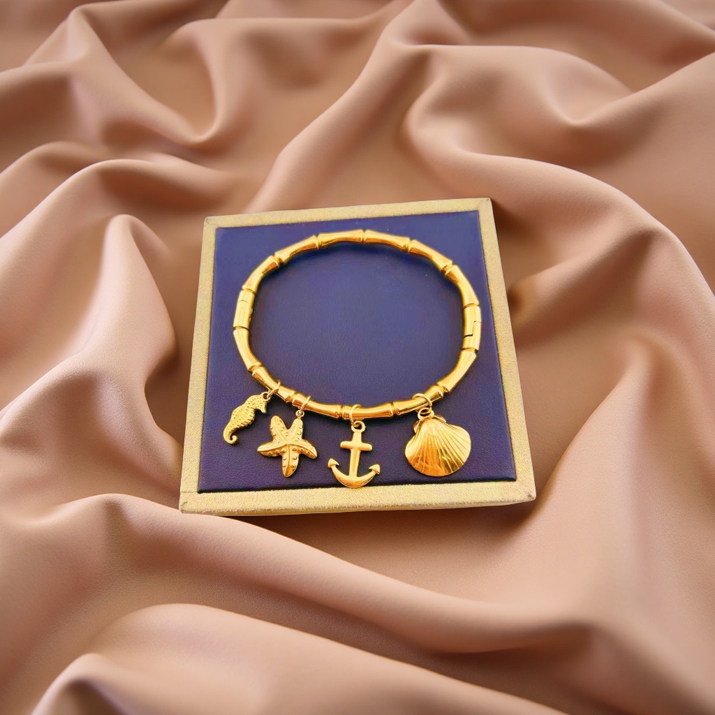 金银手镯细节图