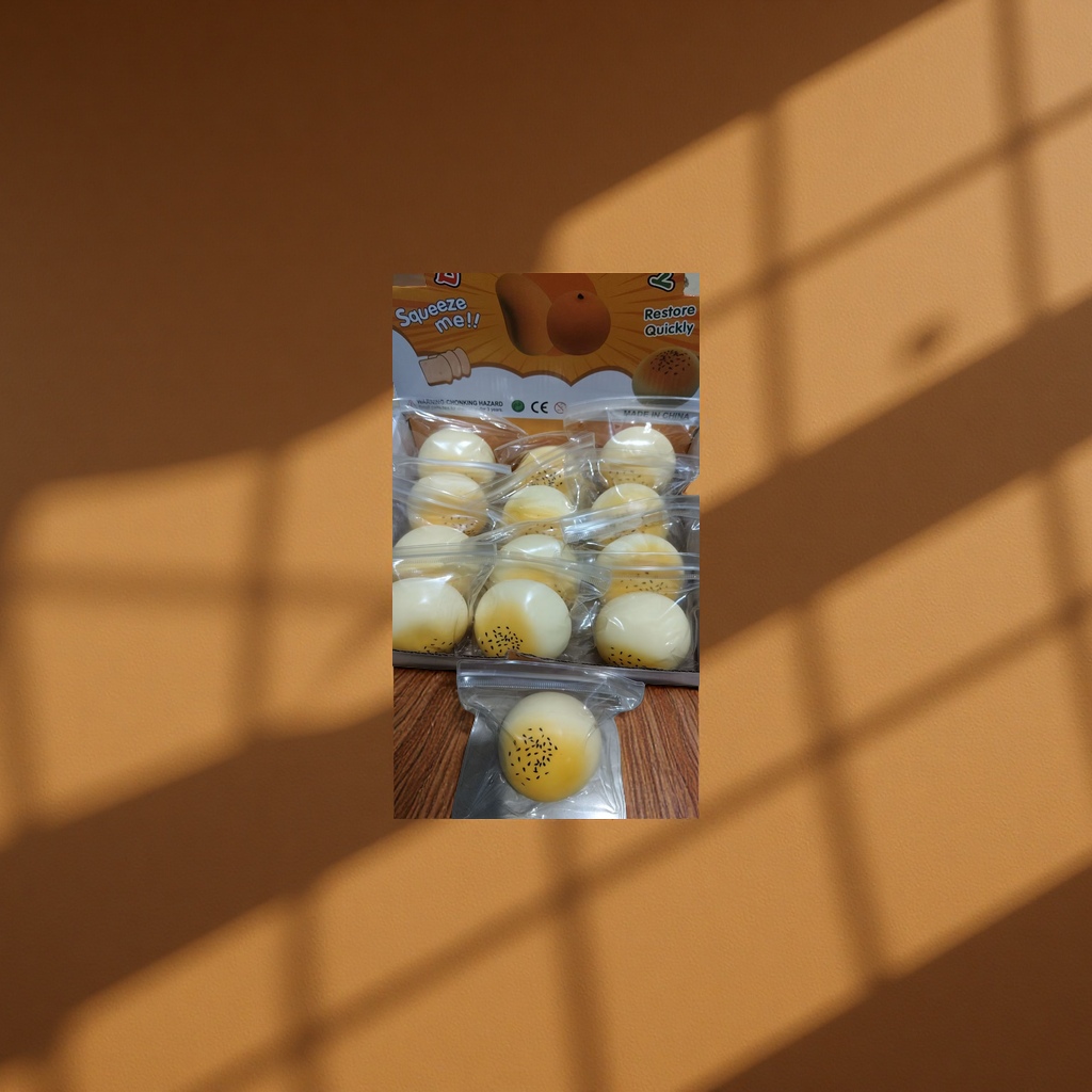 面粉蛋黄酥，手感胖乎乎的，非常解压？细节图