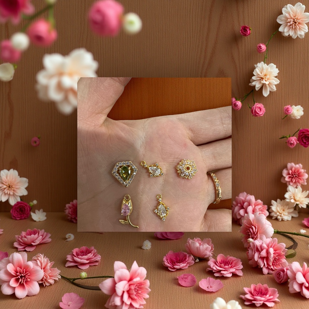 The pendant necklace is a fashionable and simple 925 sterling silver Korean version for women, a versatile student couple accessory gift details Picture