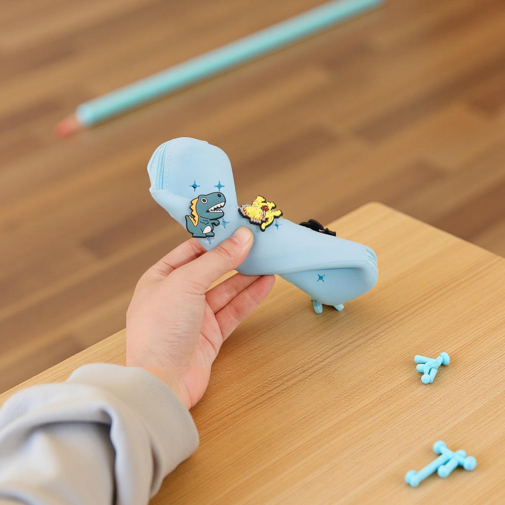 DIY cute silicone four-corner double zipper head hole pen case, primary school stationery box pencil case, simple style Specification image