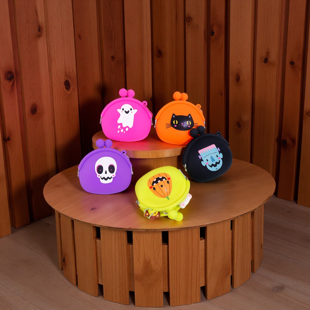 Halloween series Cute cartoon silicone coin purse, waterproof mini children's earphone case, crossbody bag, bag and waist bag in stock