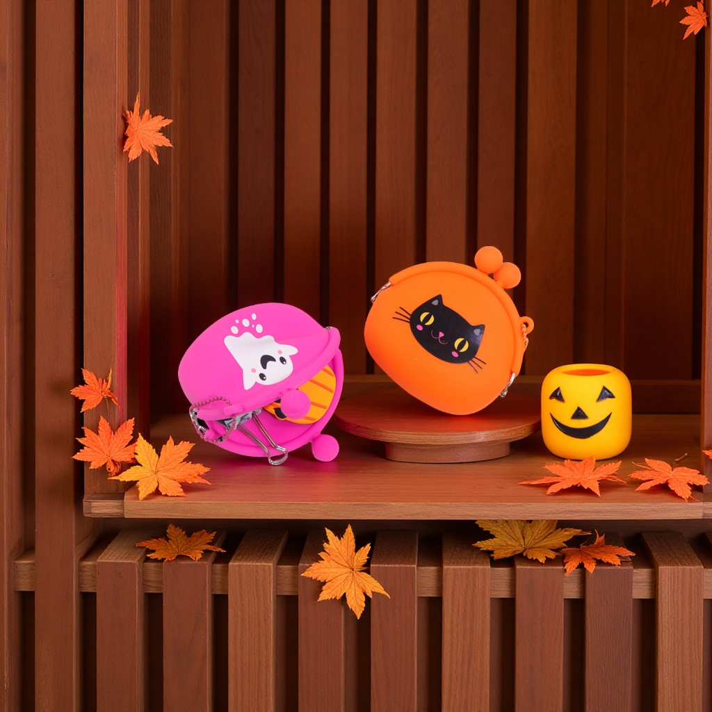 Halloween series Cute cartoon silicone coin purse, waterproof mini children's earphone case, crossbody bag, bag and waist bag in stock details Picture
