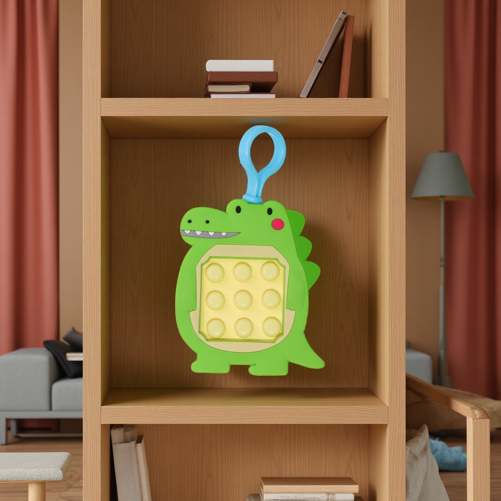 New cartoon stress-relieving toys, keychains, bags, pendants, mazes, puzzle toys, and wholesale stress-relieving toys Item Picture