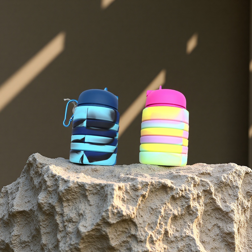 smiggle's portable folding water cup, sports water bottle, creative telescopic outdoor silicone camouflage hand cup, multi-functional portable outdoor products Item Picture