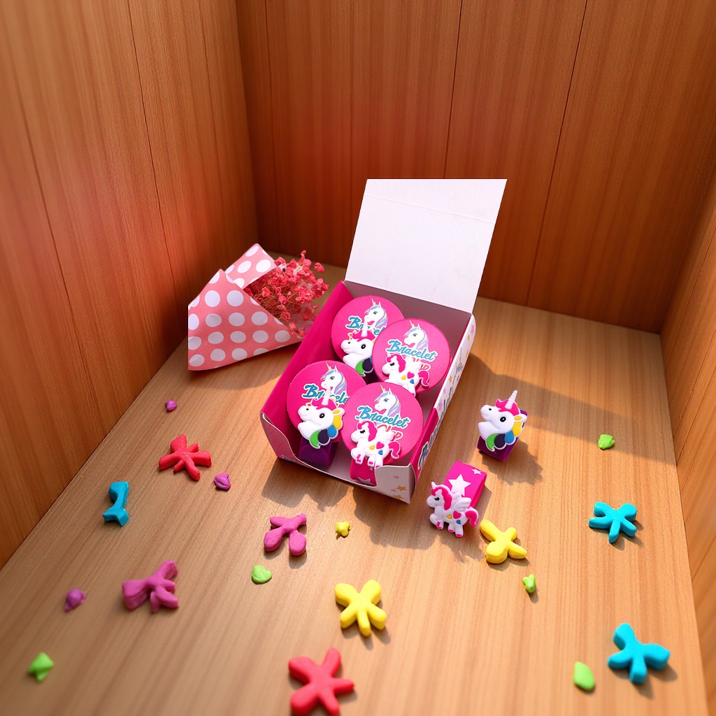 Amazon's best-selling silicone unicorn Papa ring children's wristband, custom children's jewelry, silicone wristband, fun wristband toys Application Scenario