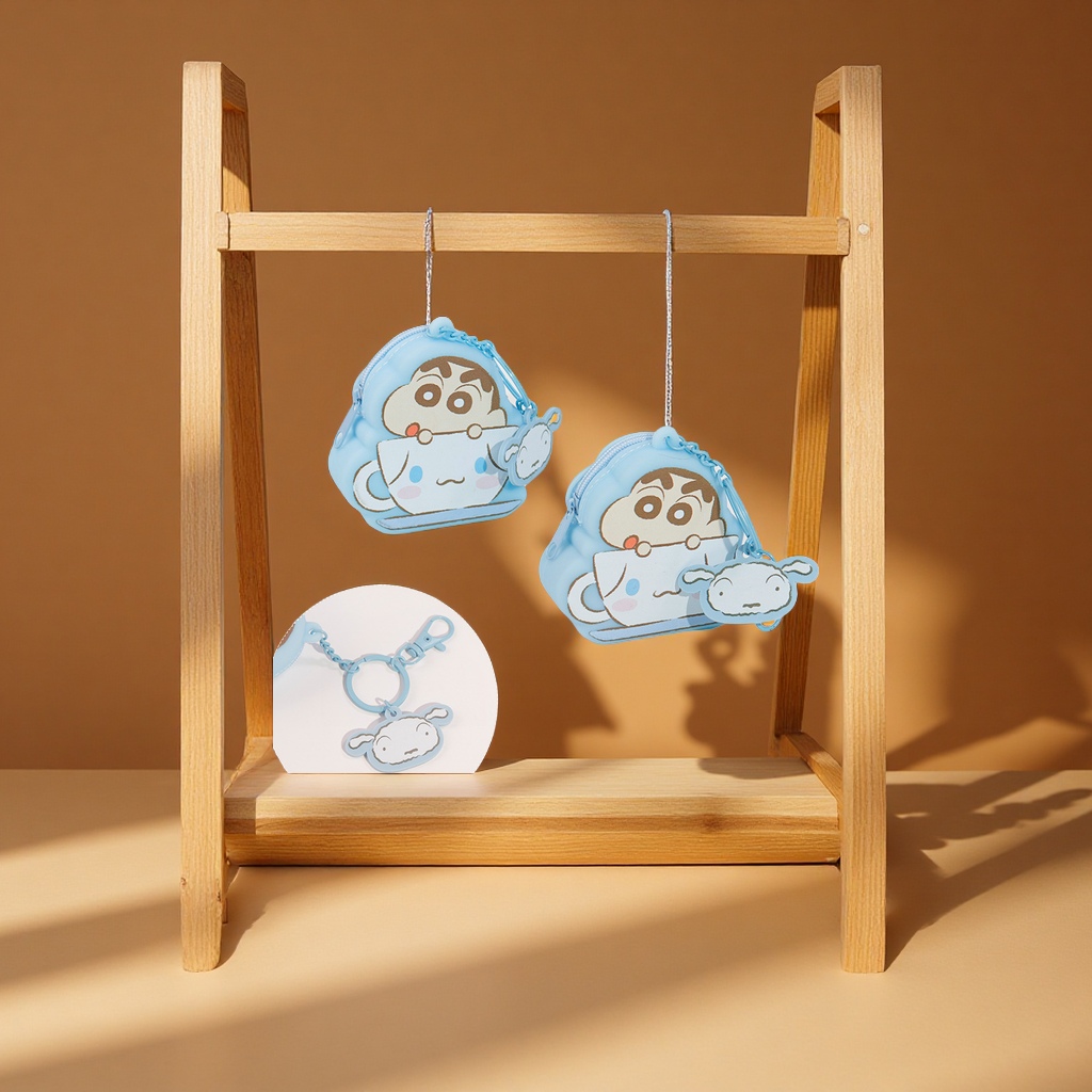 日系动漫蜡笔小新硅胶迷你零钱包耳机收纳包创意百搭挂件现货便携零钱袋