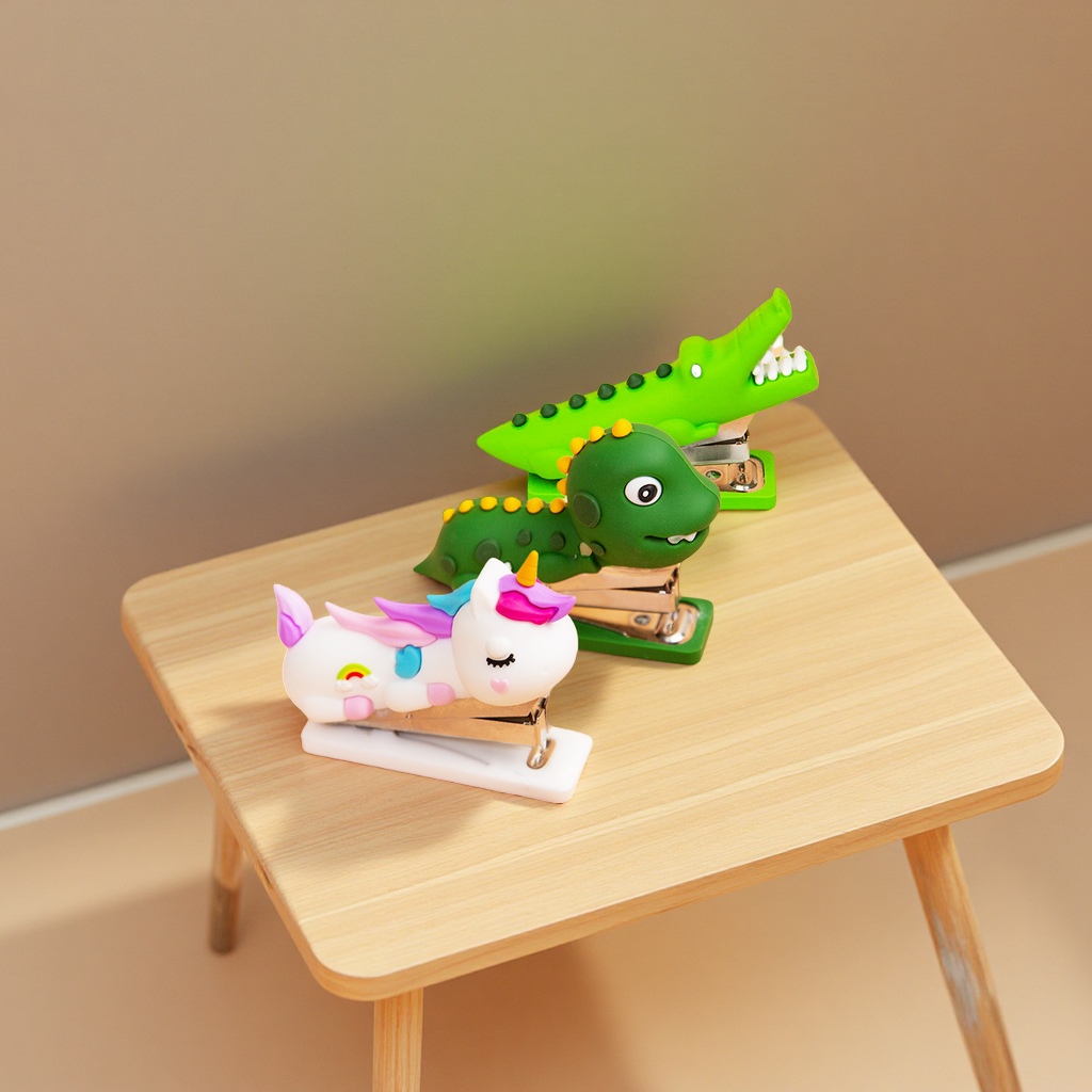 Creative cartoon student portable stapler, portable stapler, stapler, gift wholesale, cute style details Picture