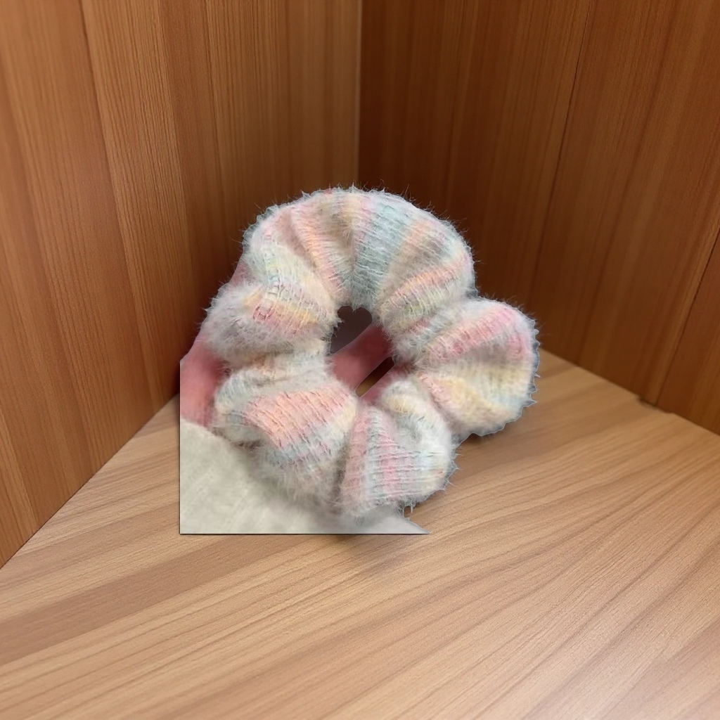 The new sweet and soft woolen lace large intestine hair band for autumn and winter is a versatile and cute hair tie for girls details Picture