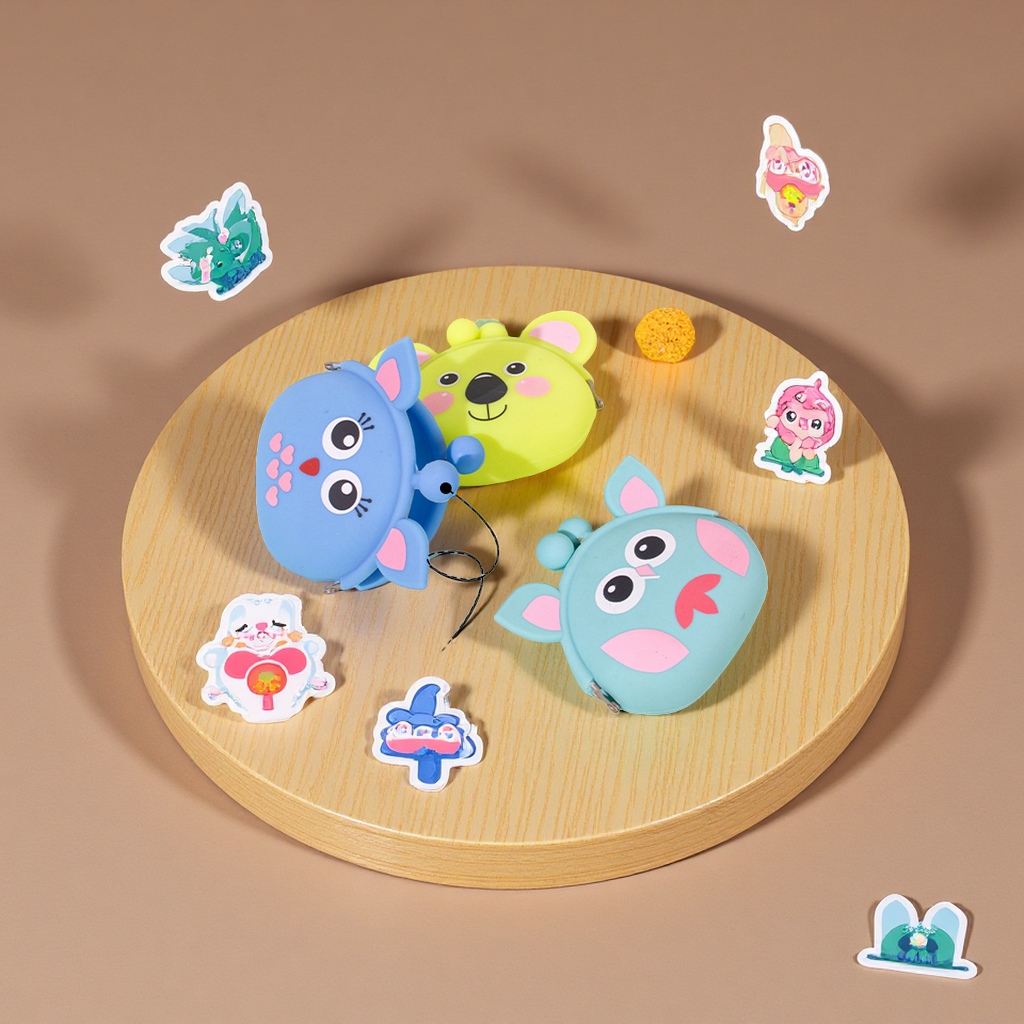 New creative children's coin purse cartoon silicone storage wonder, buckle keychain cute multi-functional storage bag Application Scenario