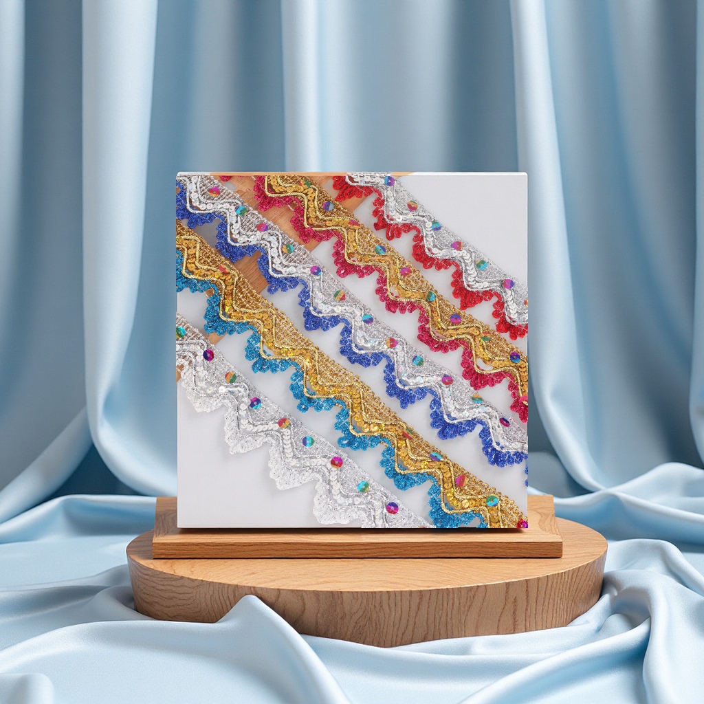 Factory direct sales of gold and silver thread sequin lace clothing accessories and three-flower decorative parts in stock