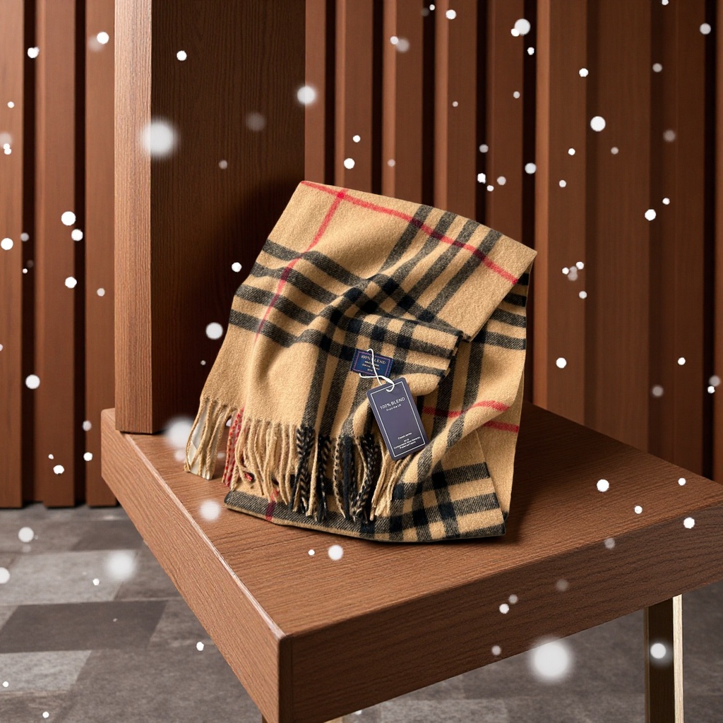 Autumn and winter checkered print couple's high-end faux wool warm scarf, ins style clothing accessories