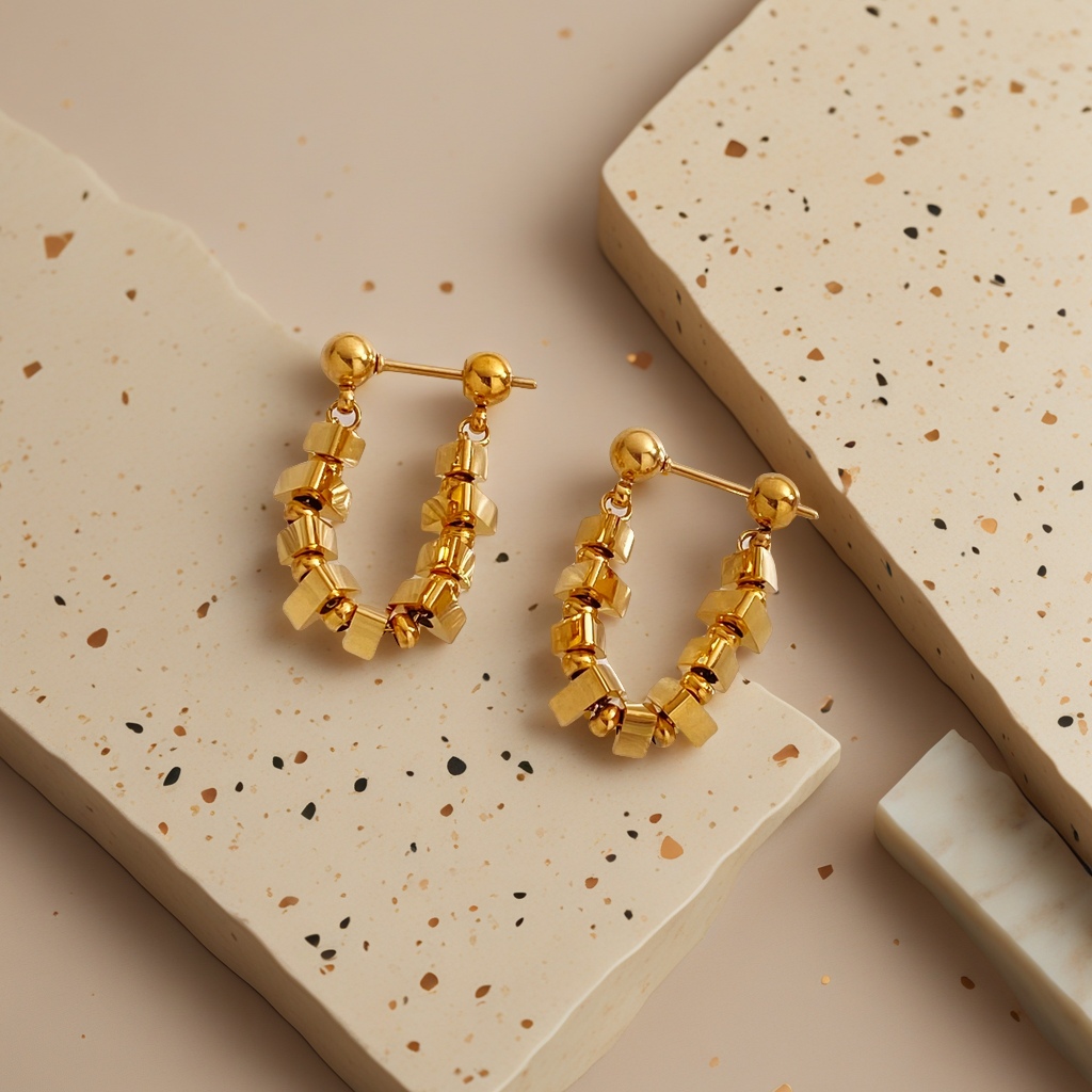 时尚不锈钢碎星耳环简约百搭保色耐腐蚀女款耳饰潮流耳饰品