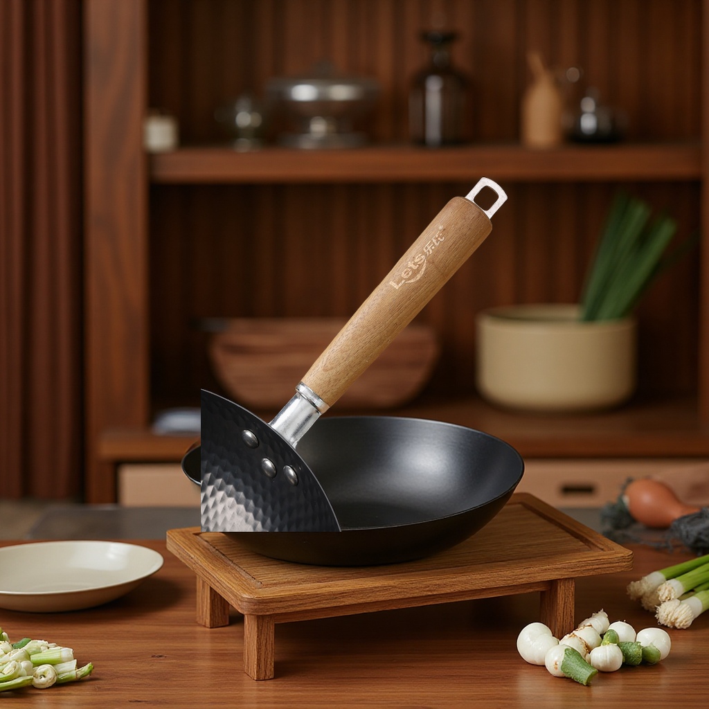 Zhangqiu iron wok with hammer texture, no coating, non-stick mini flat-bottomed cooking wok, the same style for household daily necessities and supermarkets details Picture