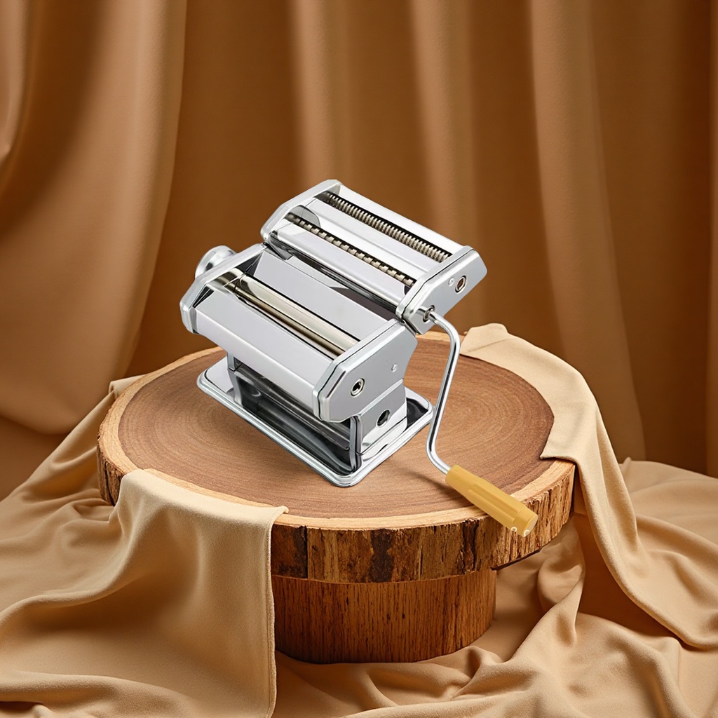 面条机压面机面条饺子皮机手动压面机分体式压面机意面条机白底实物图