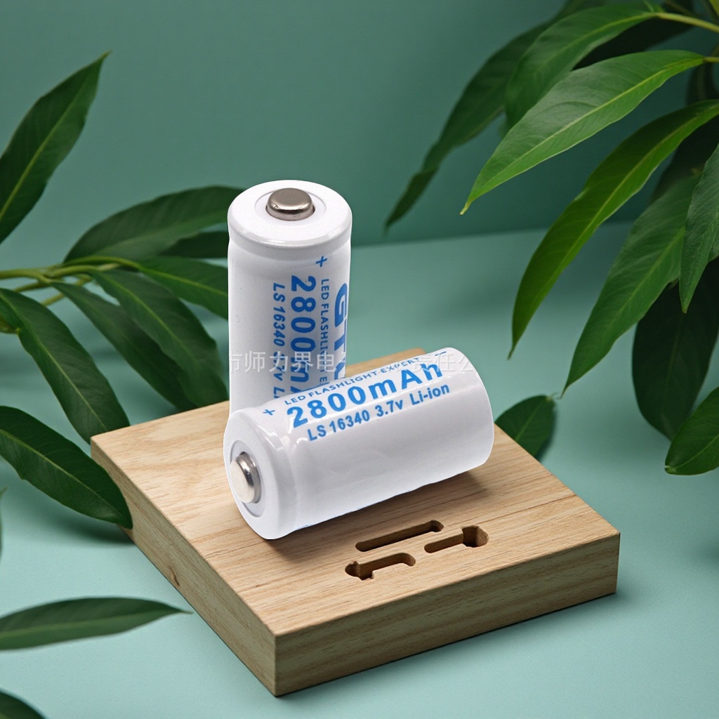 Gtl163402800mah 3.7V rechargeable lithium battery for strong flashlight battery manufacturer wholesale lithium battery for electrical and electronic use Application Scenario