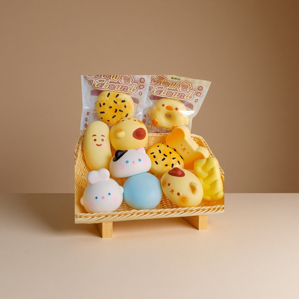 儿童玩具/钥匙扣儿童玩具/解压面包/慢回弹/软料粘动物产品图